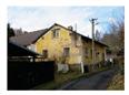 120 DDr 6/25, 2144/01 - 1/2 rodinného domu s pozemkem a příslušenstvím v obci Bečov nad Teplou, okres Karlovy Vary