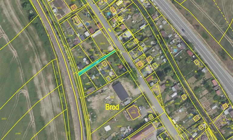 Dražba podílu id. 1/8 a id. 1/56 na pozemcích v obci Příbram, okres Příbram