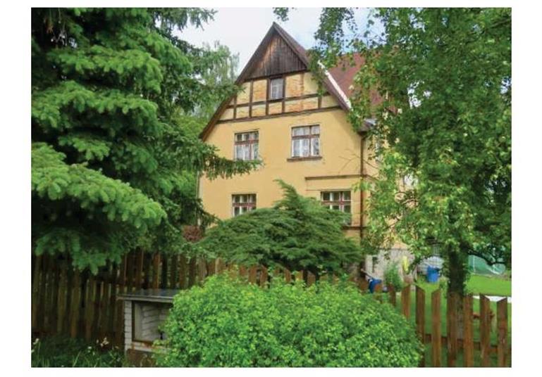 120 EX 8391/24-87 - 1/4 rodinného domu s pozemky a příslušenstvím v obci Jílové - městská část Kamenná, okres Děčín